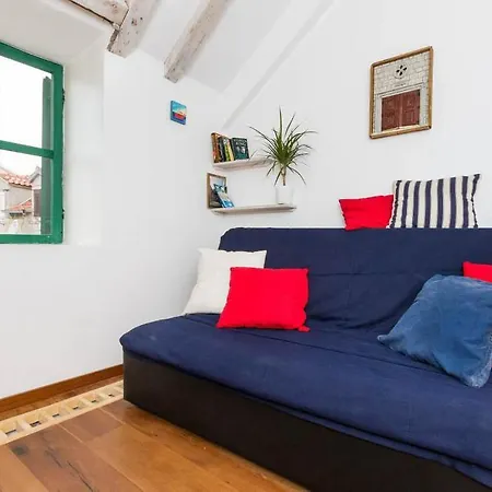 Charming Little House In Center Apartamento Split